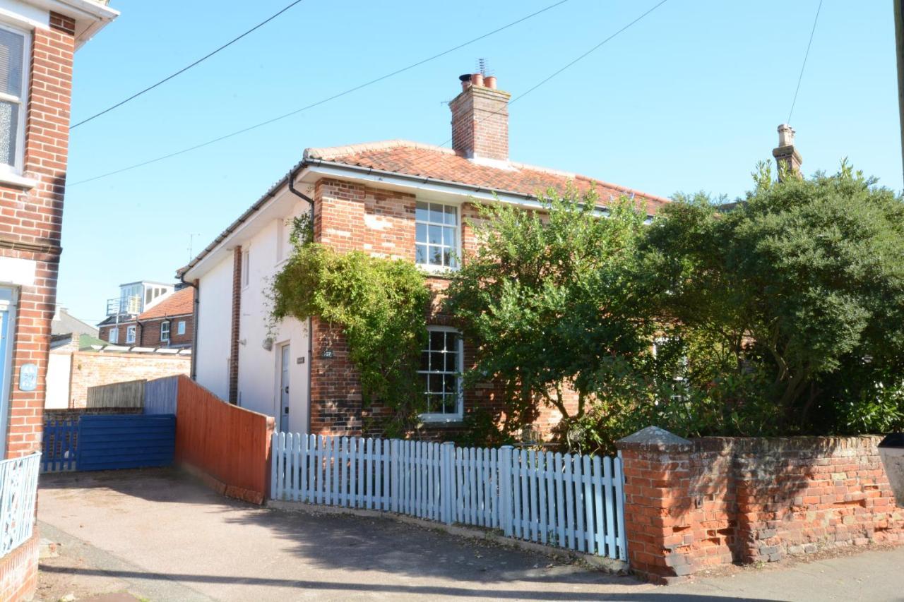 Pebble Beach Cottage, Aldeburgh Luaran gambar